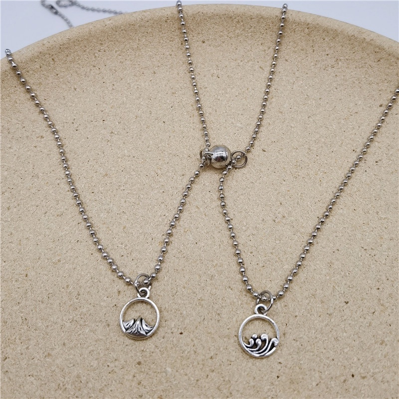 2pcs kalung magnet Couple Korea Wanita Pria ombak pasangan persahabatan aesthetic kalung murah Perhiasan fashion Aksesoris Ready stock