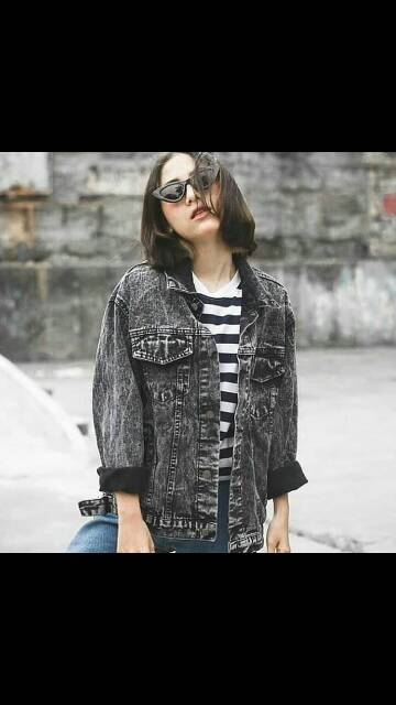 Jaket Jeans Oversize Snow Black Acid Blue Acid Tua Sanwash Sanwash Muda