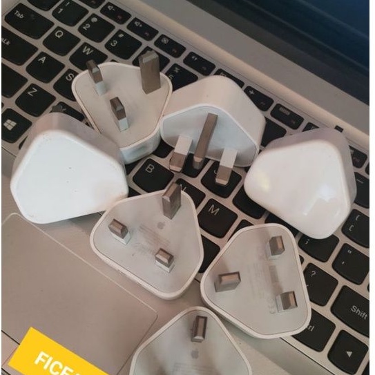 Adaptor Charger iPhone 5Watt Inter Kaki 3