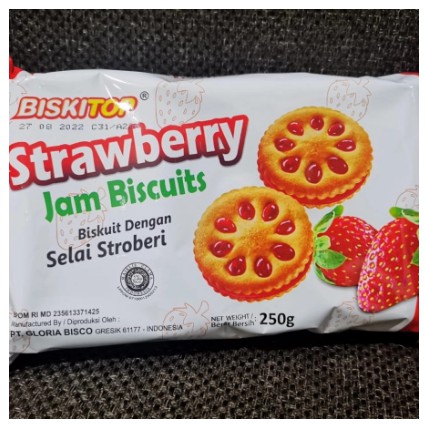 

PAKET BISKITOP STRAWBERRY BISCUIT 250GR / Biscuit selai strawberry