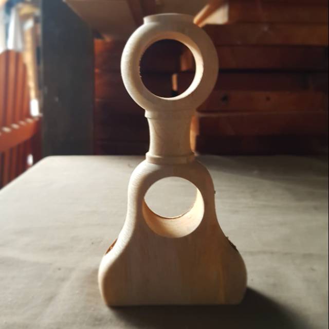 bracket gorden/ gordyn / dudukan gorden kayu