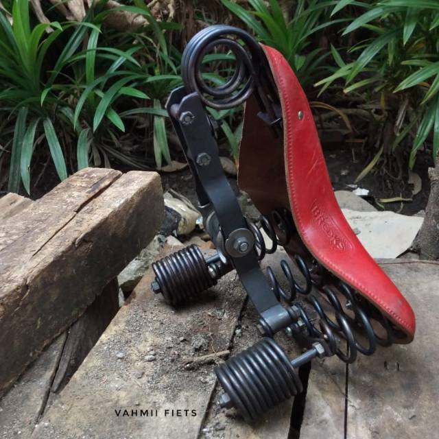 Sadel gelung 4 per sepeda onthel