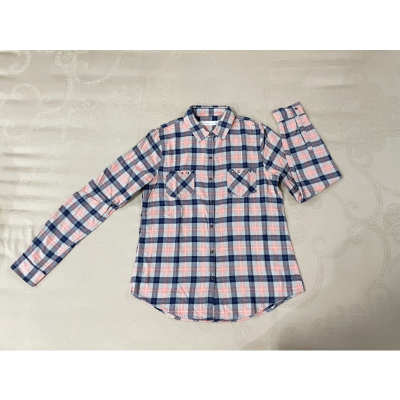 Baju Kemeja Wanita Giordano Kotak - Preloved