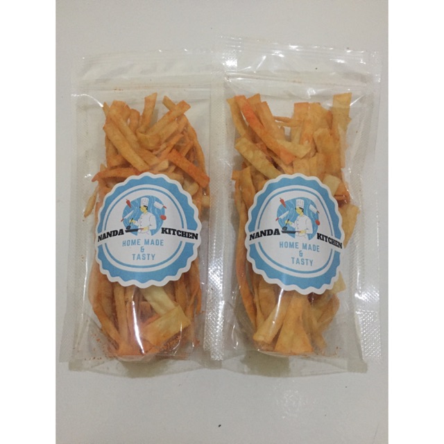 

Stik pangsit /snack/cemilan “PEDAS” by Nanda Kitchen