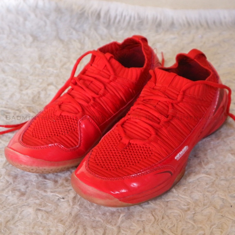 HiQua Leggera Size 42 Second Original | Sepatu Badminton Hi-Qua HQ