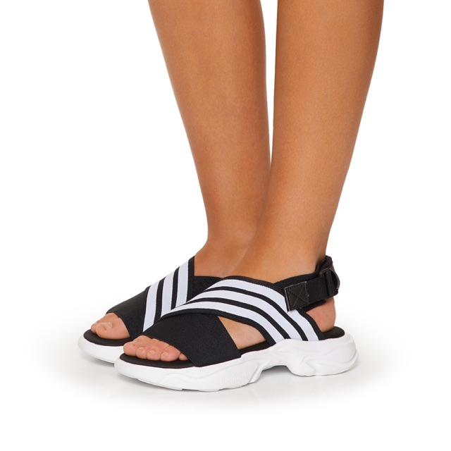 sandal adidas shopee