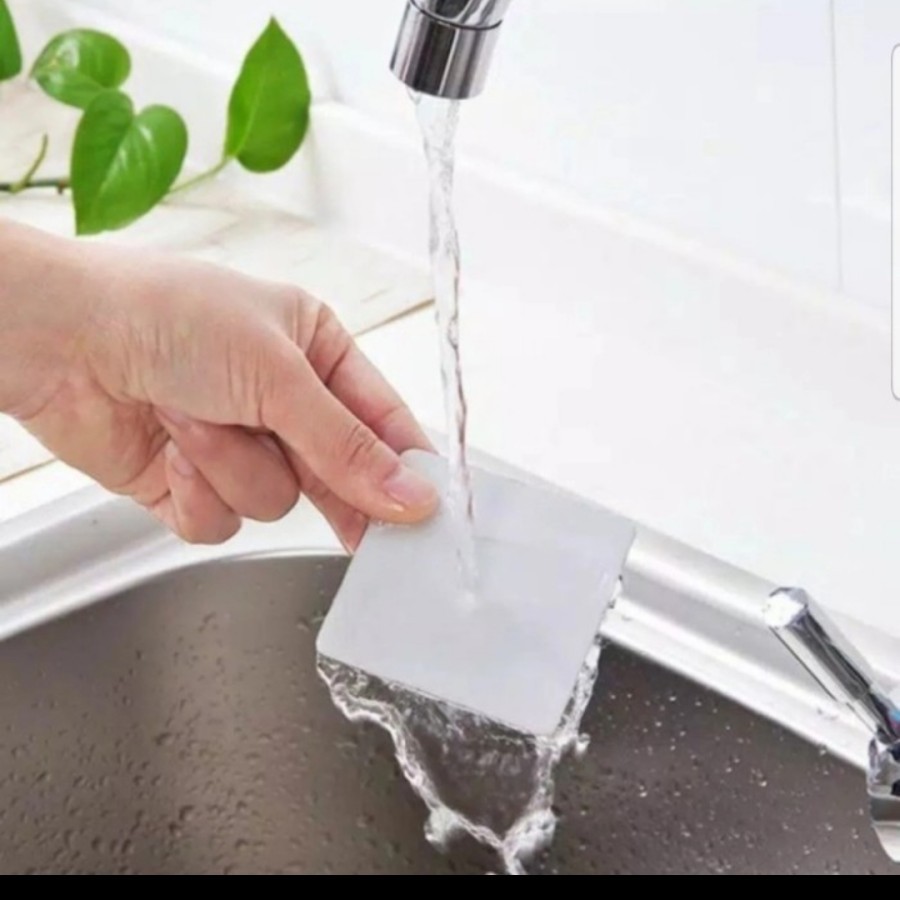 Gantungan botol sabun shampoo dinding tempel holder dispenser bathroom serbaguna praktis hemat tempa