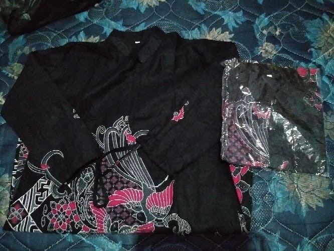 Batik Couple Keluarga Sania Ruffle Ori Ndoro Jowi Dnt Motif Kenari Hitam Terlaris-batik