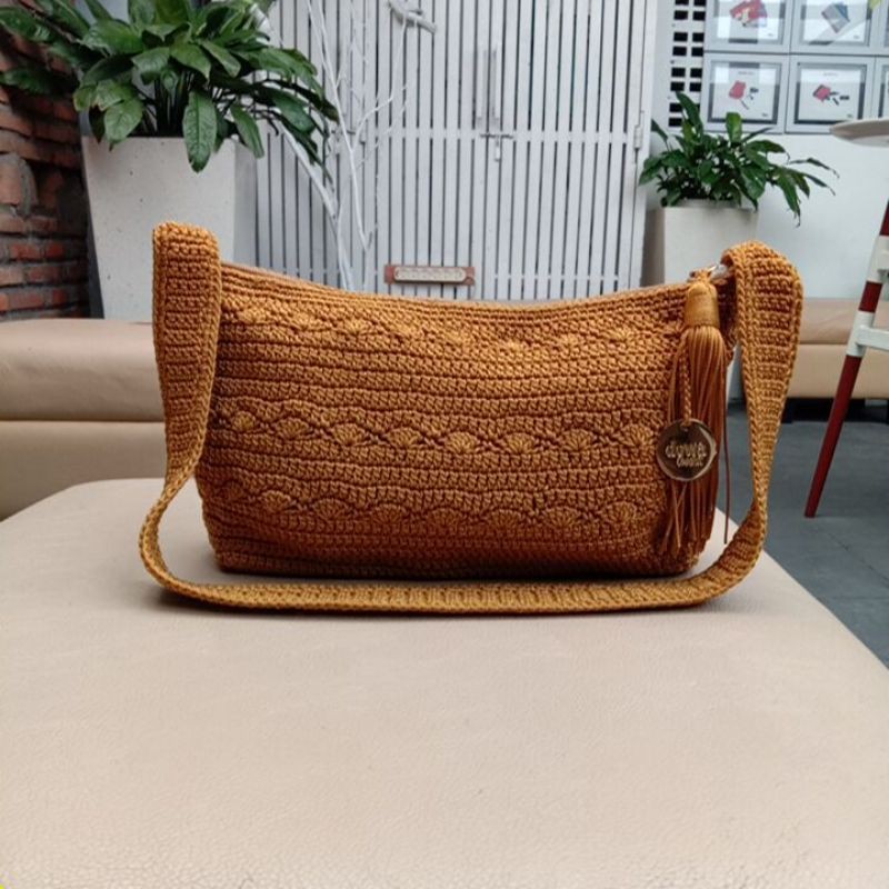 tas pesta dowa meggy