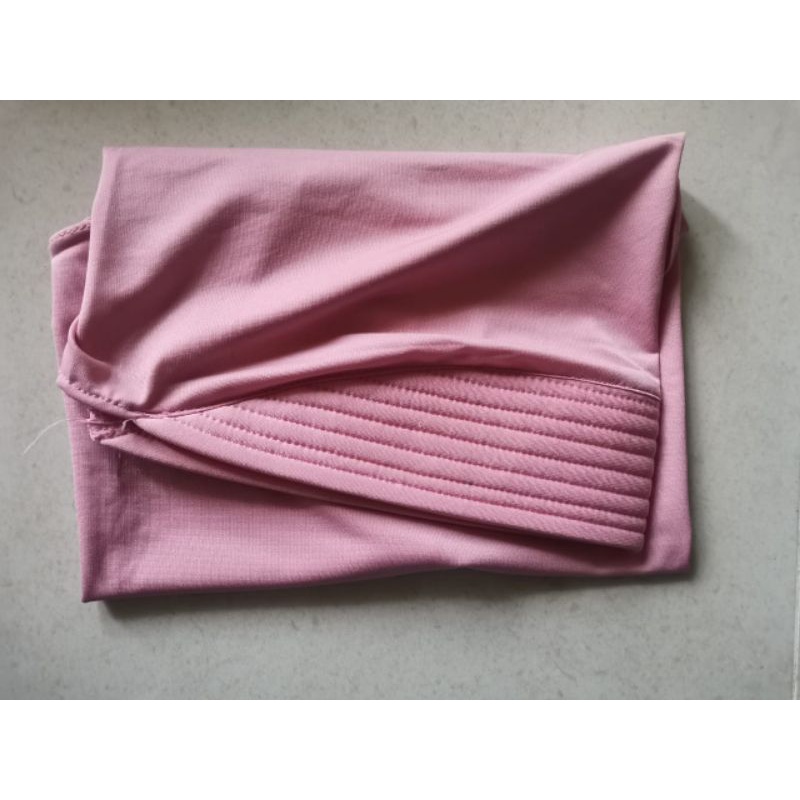Jilbab Sport / Hijab Instan / Jilbab Sporty Instant / Bergo Sport/volly-Spot Dusty pink muda