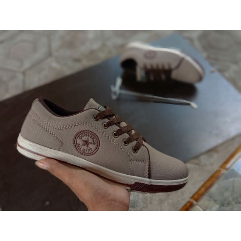 Sepatu convers all star sepatu casual kekinian