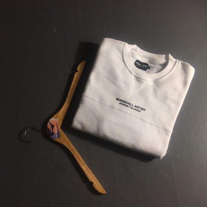 JAKET CREWNECK MARSHAL ARTIST TEKS