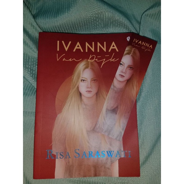 

[PRELOVED] Novel "Ivanna Van Dijk" by Risa saraswati