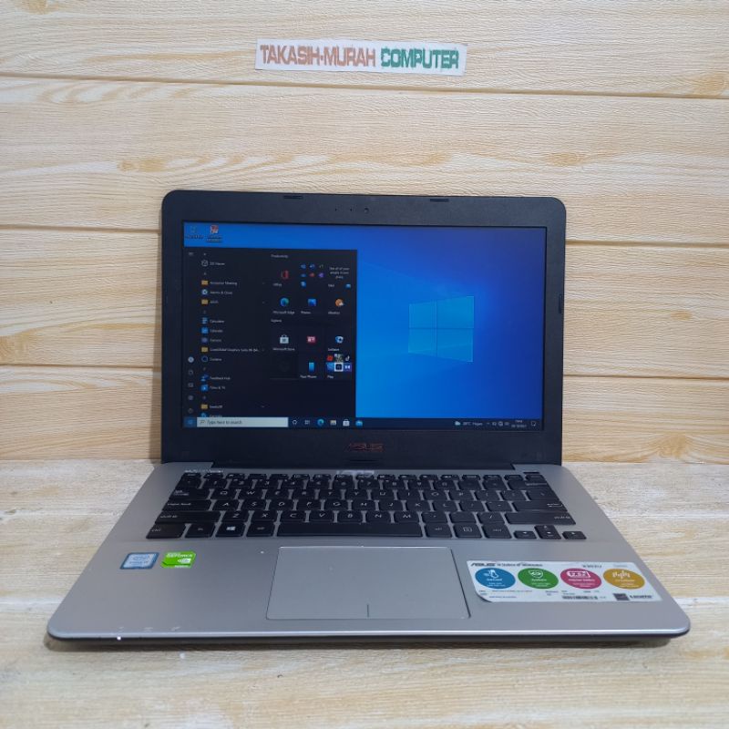 Laptop Asus X302U i5/4GB/Nvidia 920MX Geforce Second