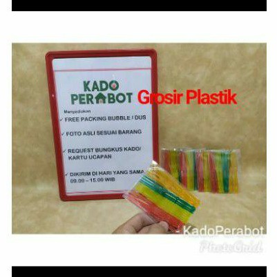 Garpu buah crystal Warna isi 18 tusuk / plastik