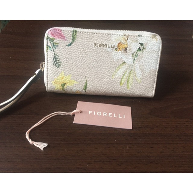 Reprice Dompet Fiorelli Preloved