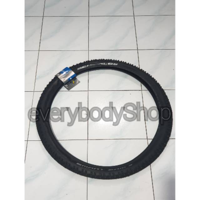 BAN LUAR SEPEDA SCHWALBE SMART SAM 27.5 X 2.25 HITAM