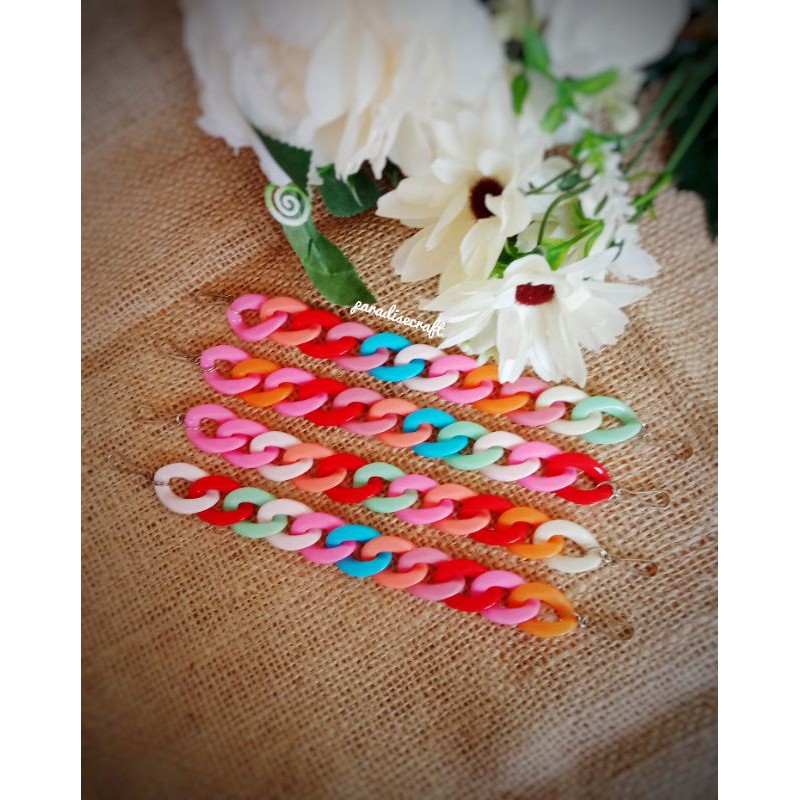 konektor masker rantai akrilik