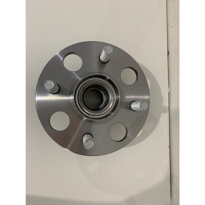 Wheel hub nap roda belakang Honda Civic century ABS Merk Trivindo