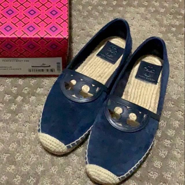 Jual Tory burch sidney espadrille size 8. Kira2 kaki | Shopee Indonesia