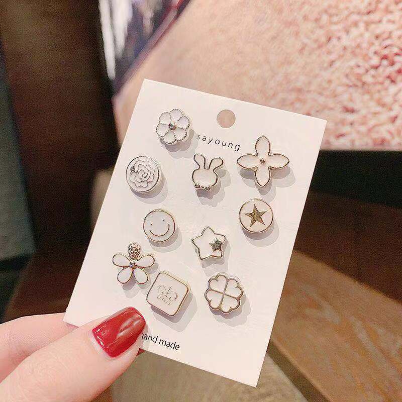 10pcs / set Bros Pin Bentuk Permen Gaya Korea Untuk Aksesoris Pakaian Wanita