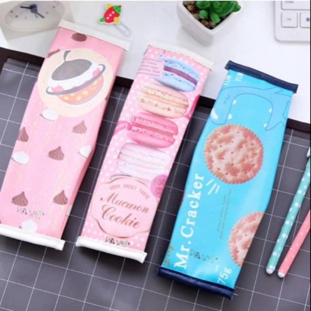 

Tempat pensil cemilan