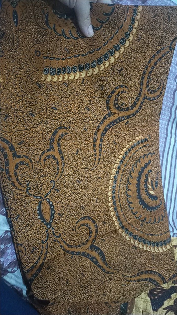 Kain Jarik Batik Solo Motif Sogan Babon Angrem