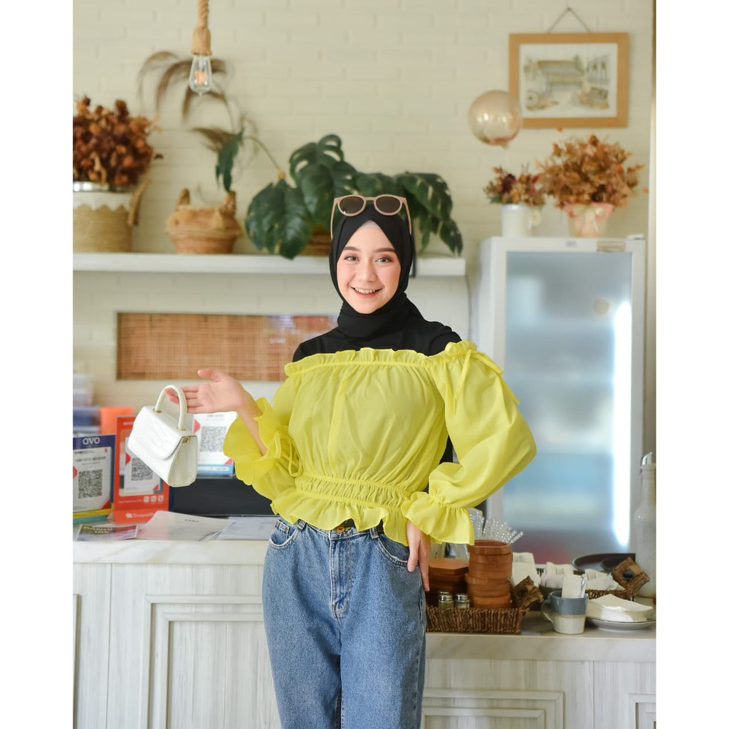 Willy Top Blouse /atasan wanita /blouse wanita /baju kekinian