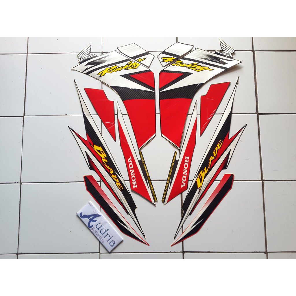 Stiker Striping Motor Honda Blade Racing S 2013 Hitam-Merah
