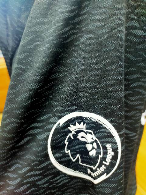 BAJU BOLA LENGAN PANJANG TIM INGGRIS
