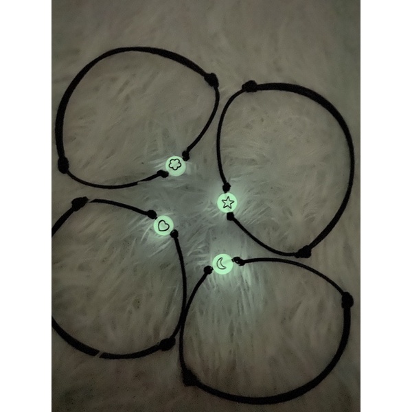 gelang glow in the dark - gelang inisial couple - gelang persahabatan