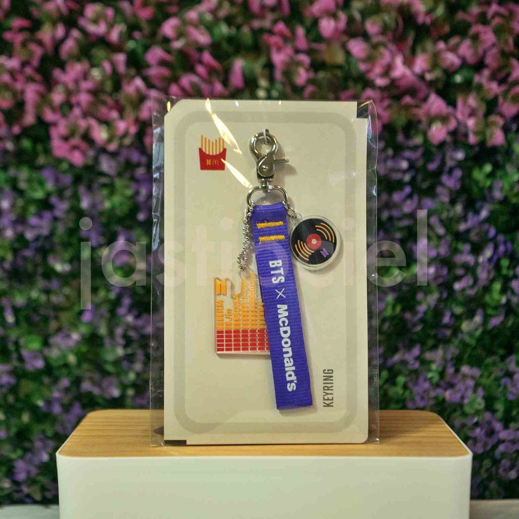Merch McD Keyring - BTS