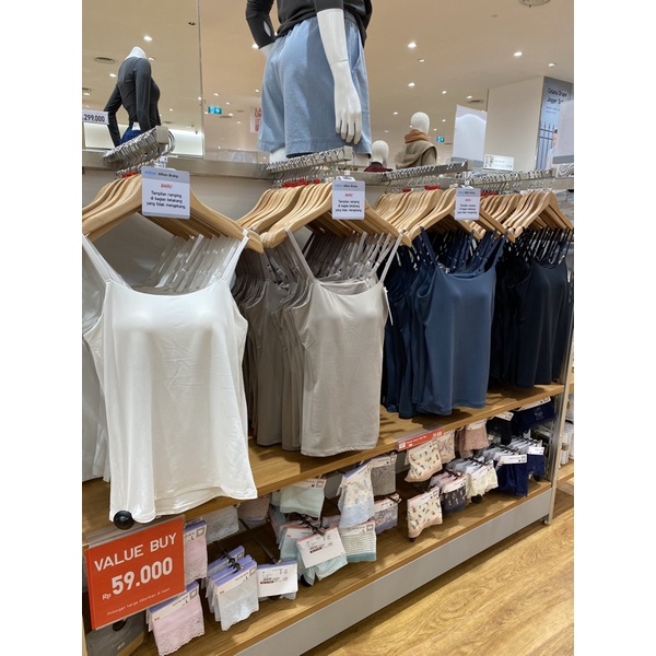 WOMEN AIRism Bra Kamisol UNIQLO
