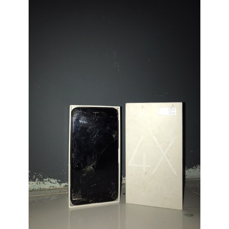 Xiaomi Redmi 4X 3/32GB Second