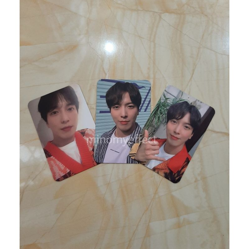 CNBLUE YONGHWA LIGHTSTICK