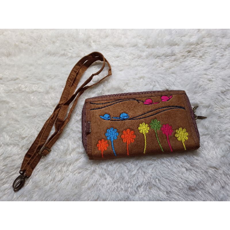 Tas Selempang Etnik Mokamula