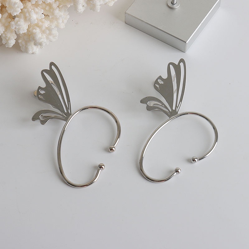 Anting Kait Bentuk Kupu-Kupu Bahan Metal