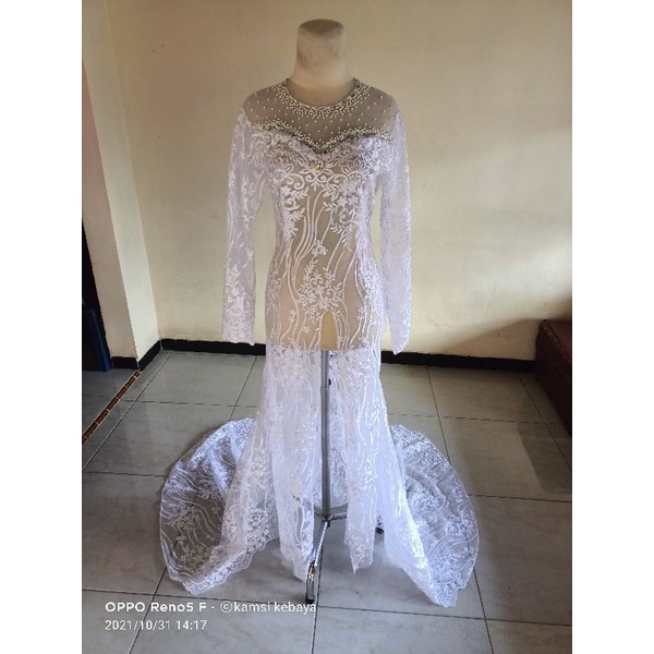 kebaya akad ekor putih bersih. bisa request ukuran dan model ya