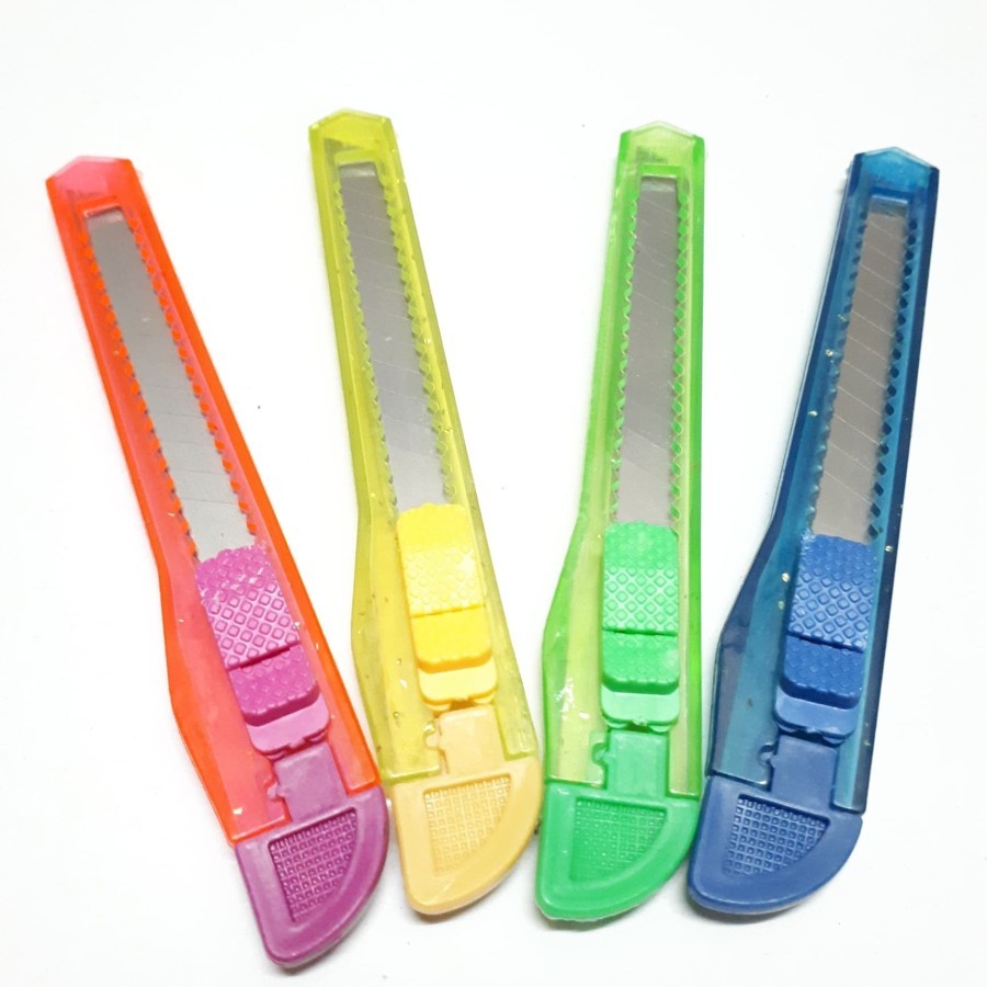 

Cutter Bening Besar
