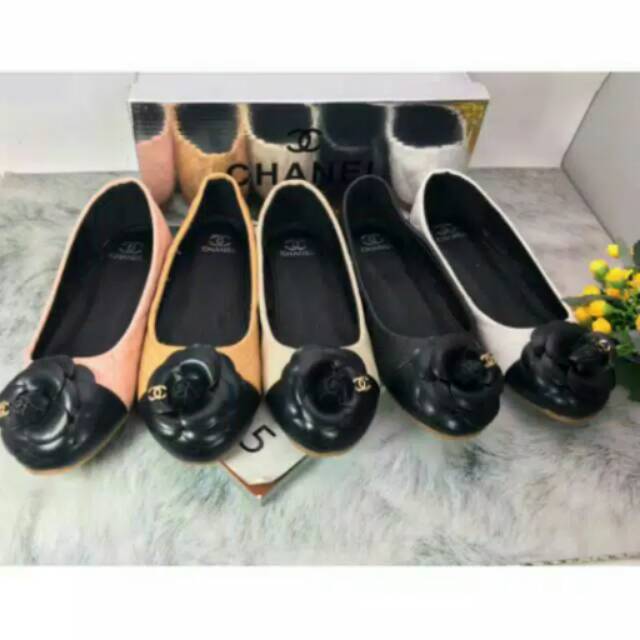 Re-stock...SEPATU WANITA FLATSHOES CHANEL/ CHANEL FLOWER IMPORT