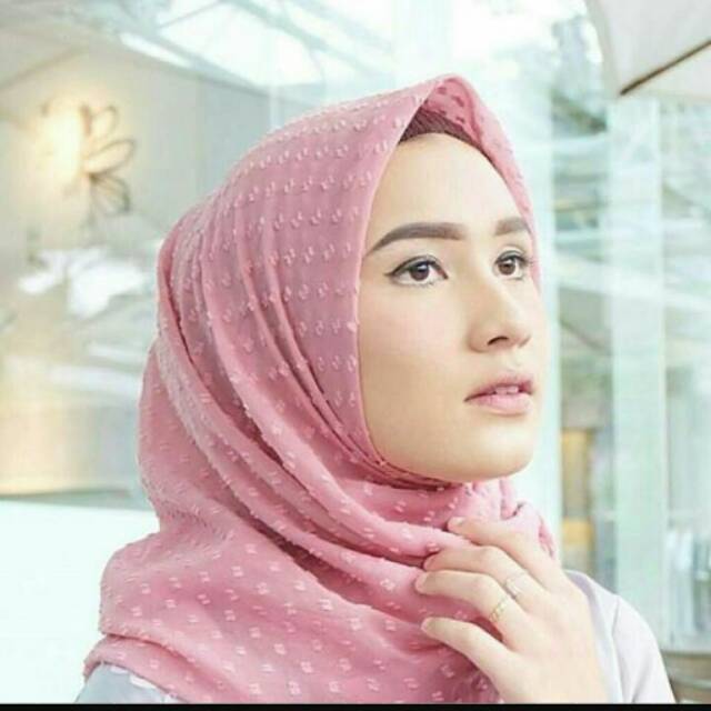 Rubiah dot square premium