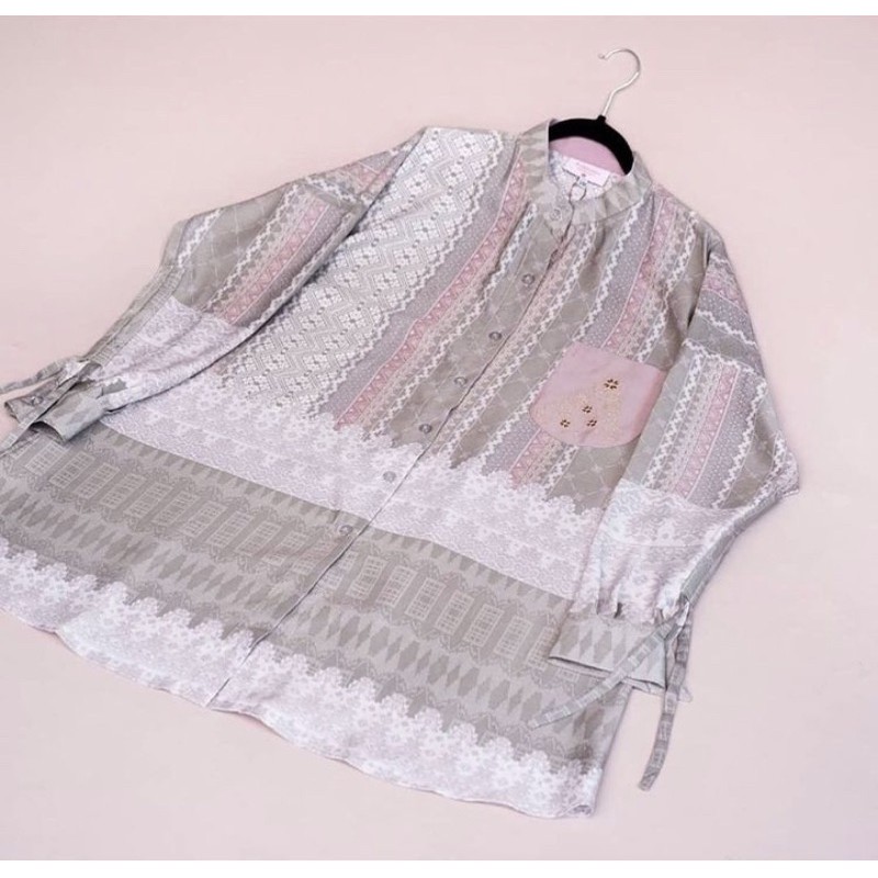 Salapah top Ria Miranda