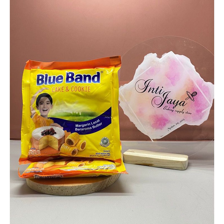 

BLUE BAND MARGARIN CAKE&COOKIES 200 GR