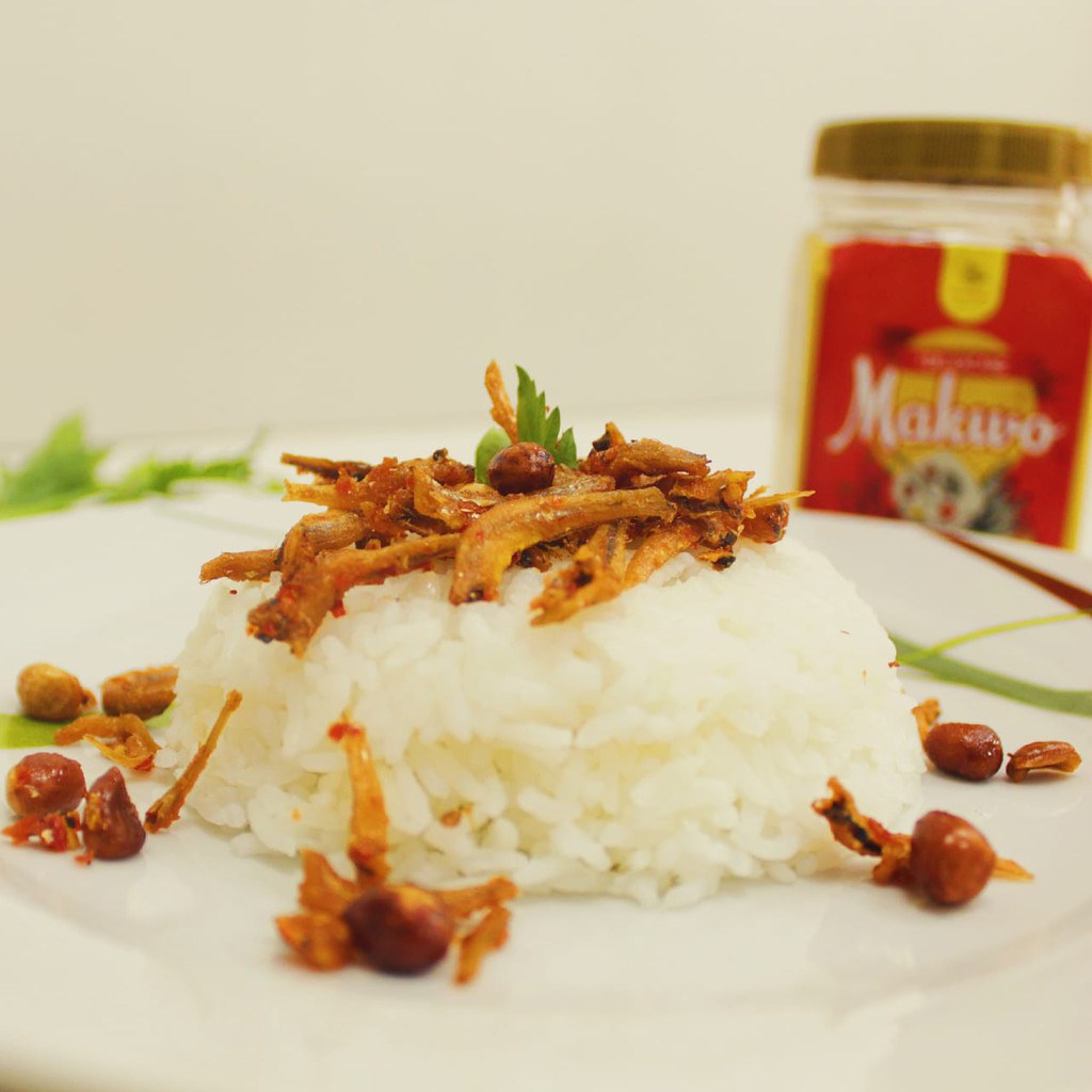 

Teri kacang Makwo