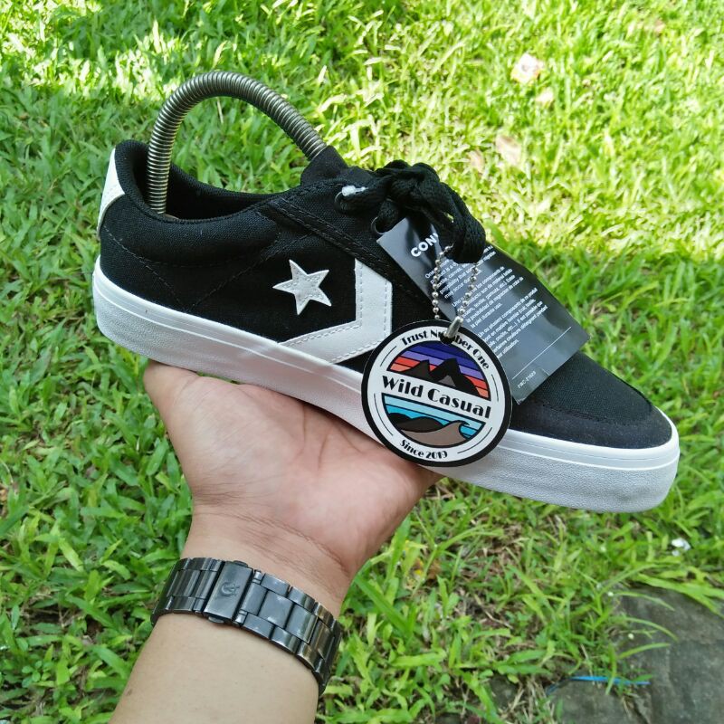 converse Courtlandt Ox " black/white "