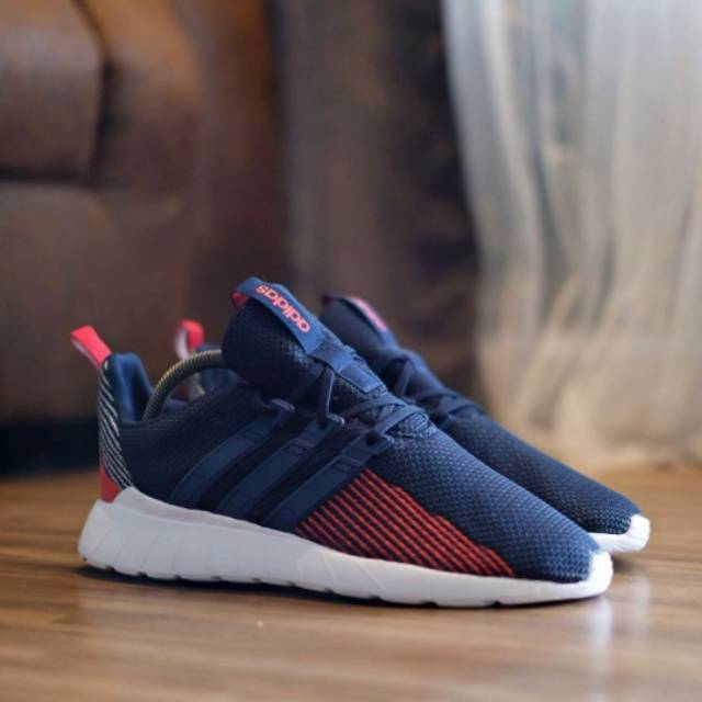 Sepatu adidas questar flow original