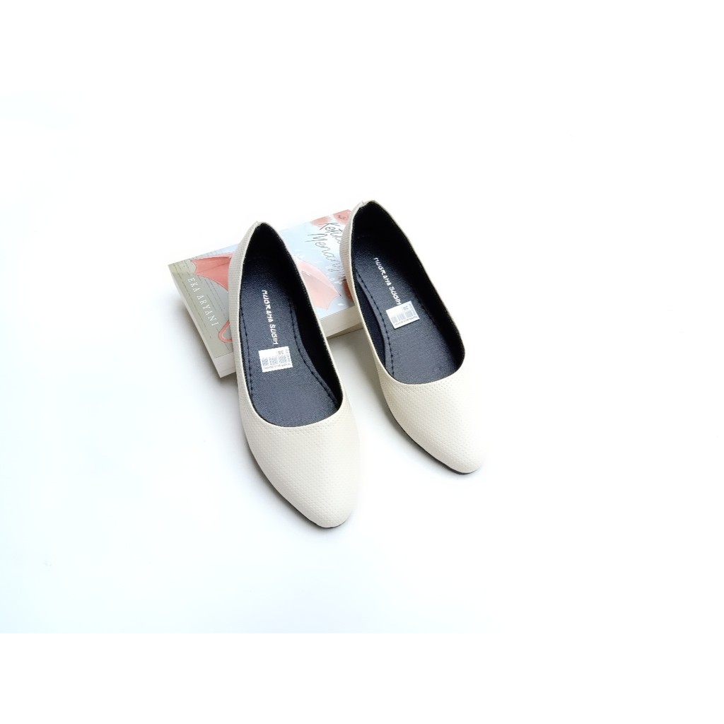 Sepatu Flat Shoes Wanita Murah MD03