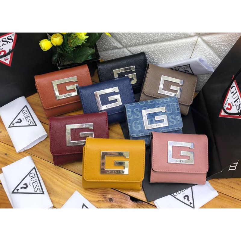 

READYDOMPET GUESS MINI LIPAT SUPER FREE PAPERBAG