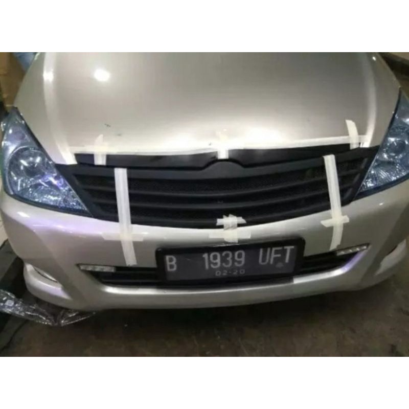 Grill custom Innova 2008 - 2010