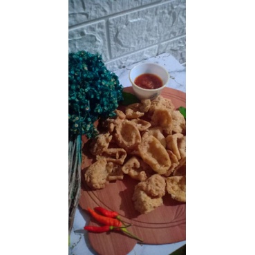 

Cemilan snack murah banjarmasin Keripik Kulit Tahu crispy